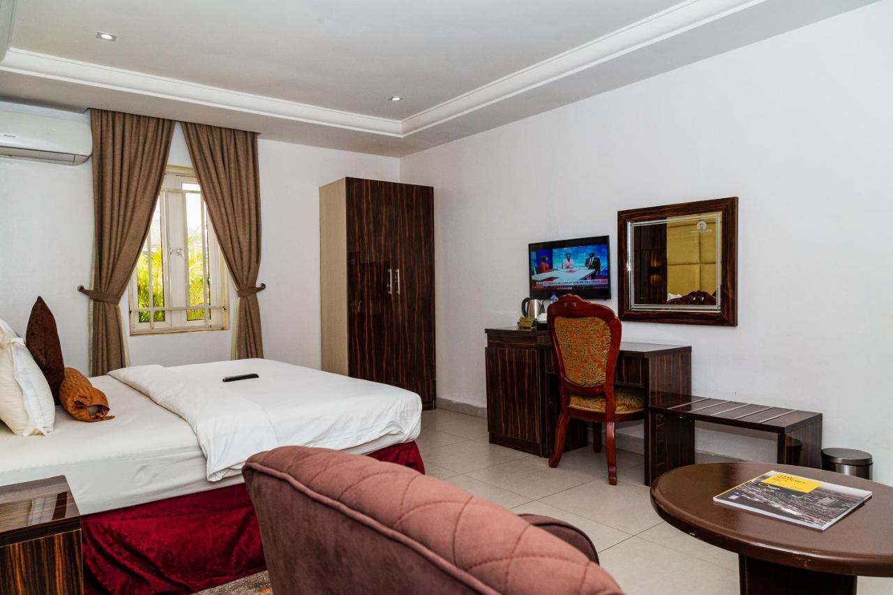 เพนซิลเวเนีย อเวนิว โฮเต็ล Hotel Wupa ภายนอก รูปภาพ
